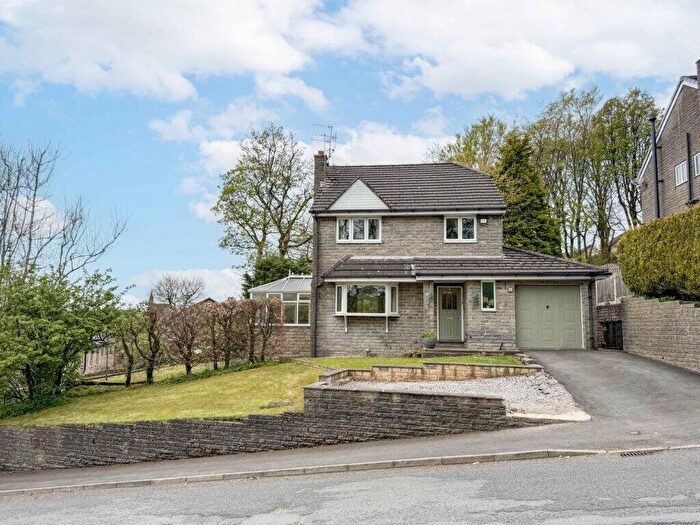 4 Bedroom Detached House For Sale In Moorside Crescent, Bacup, Rossendale, OL13