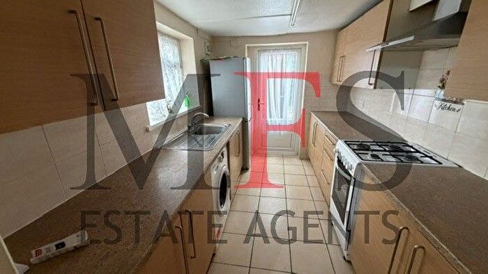 3 Bedroom Terraced House To Rent In Spencer Street, Southall, UB2