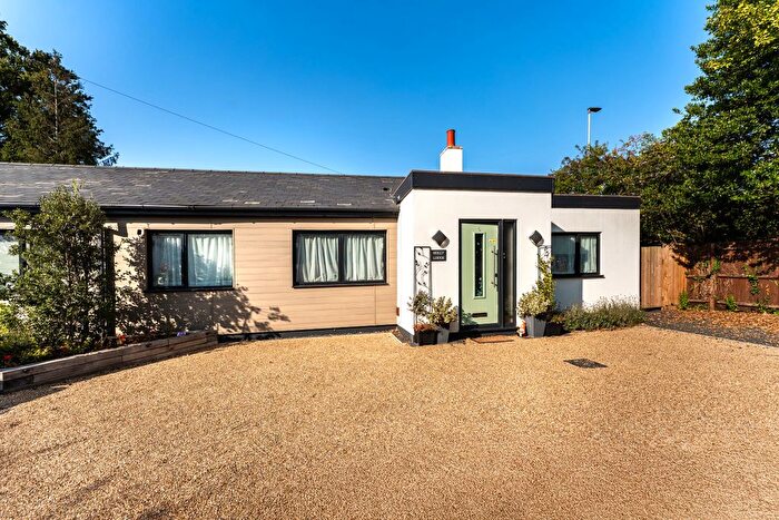 3 Bedroom Semi-detached House For Sale In Babraham Road, Cambridge, Cambridgeshire, CB22