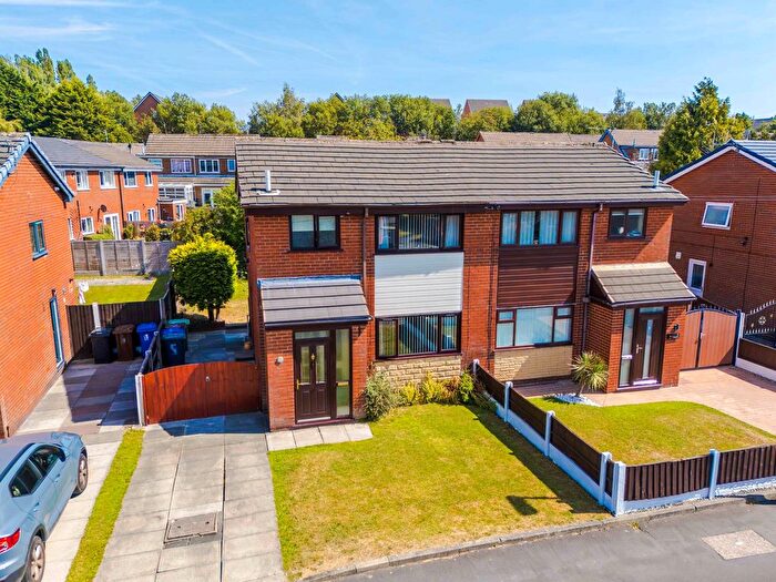3 Bedroom Semi Detached House For Sale In Ashwood Avenue, Abram, WN2