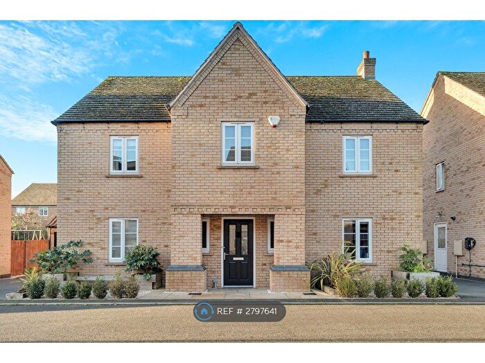 4 Bedroom Detached House To Rent In Barnack, Stamford, PE9