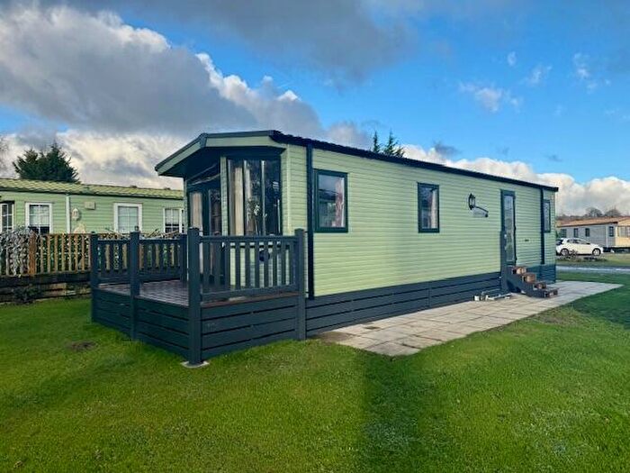 2 Bedroom Caravan For Sale In Hamsterley, Bishop Auckland, DL13
