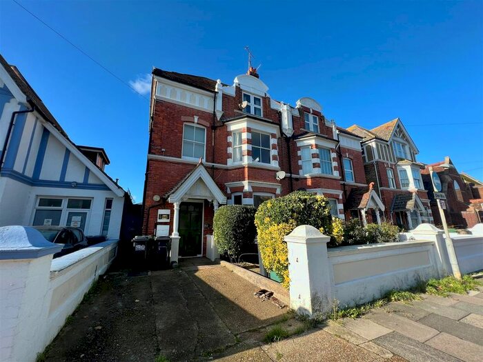 2 Bedroom Flat To Rent In Clifford Road, Bexhill-On-Sea, TN40