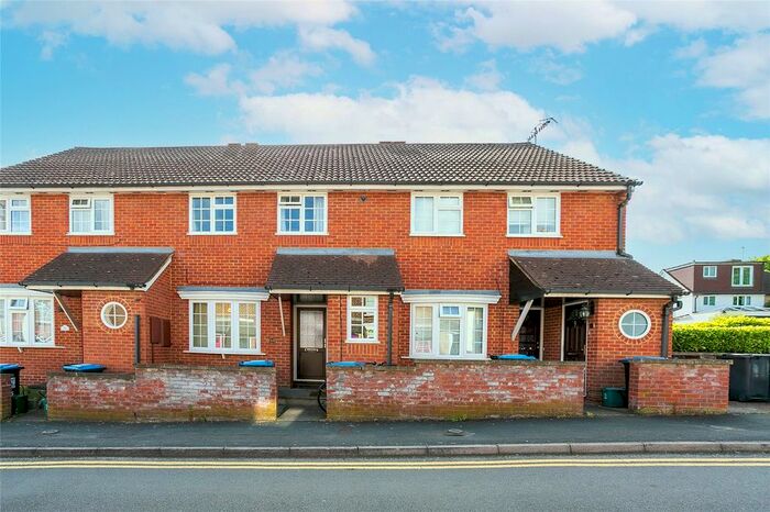 1 Bedroom Maisonette To Rent In Russell Place, Hemel Hempstead, Herts, HP3