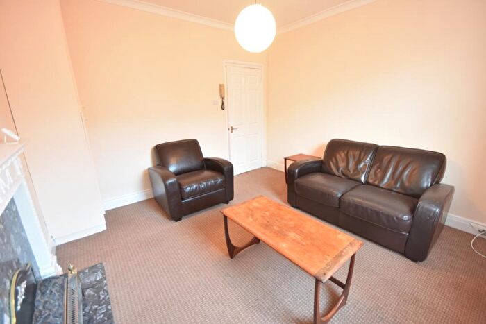 1 Bedroom Flat To Rent In Tankerville Place, Jesmond, NE2