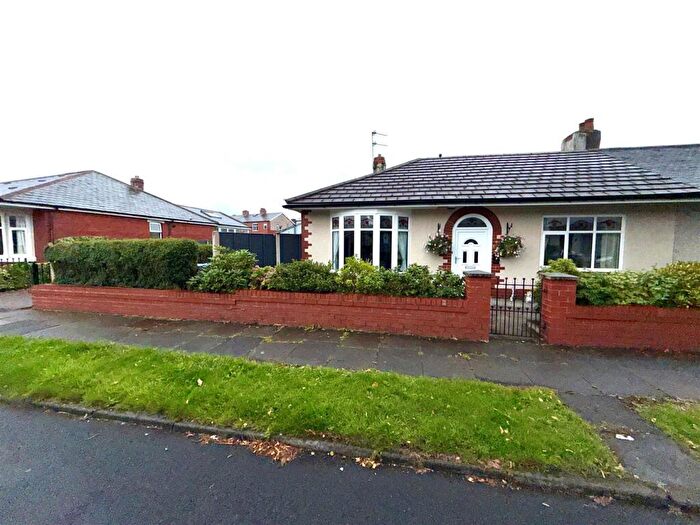 2 Bedroom Semi-Detached Bungalow For Sale In Ellerbeck Road, Accrington, BB5