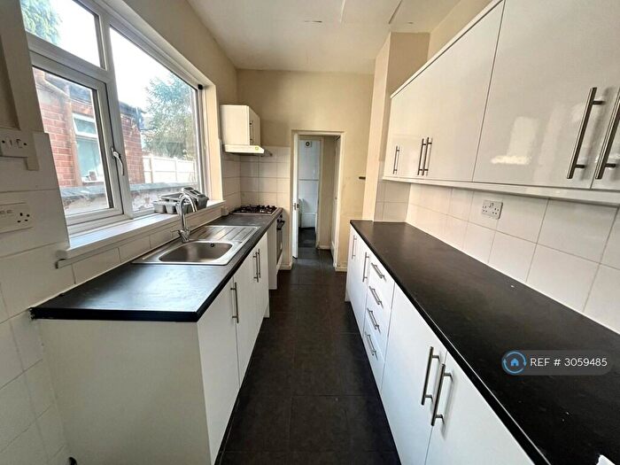 2 Bedroom Terraced House To Rent In St Michaels Road, Coventry, CV2