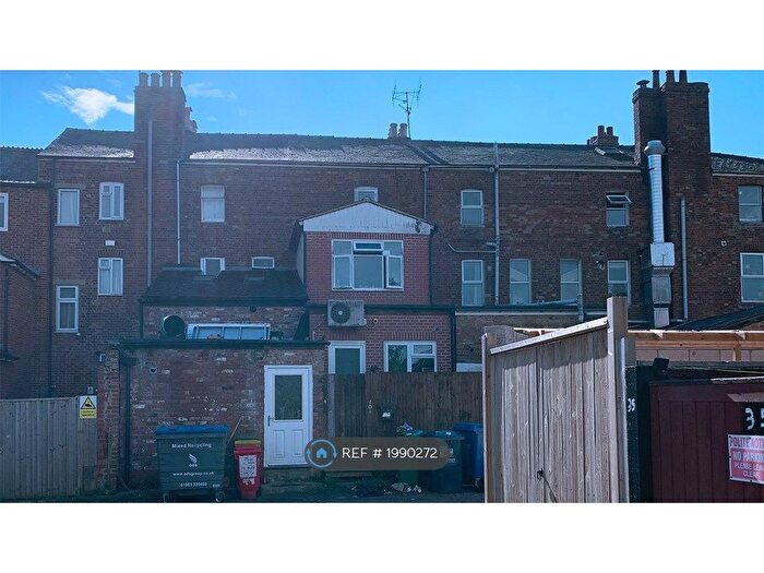 4 Bedroom Semi-Detached House To Rent In St. Clements Street, Oxford, OX4