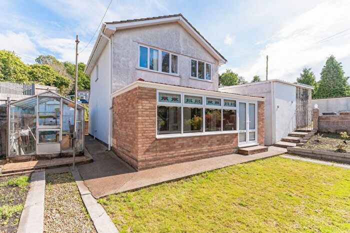 3 Bedroom Detached House For Sale In Highfield Close, Risca, NP11