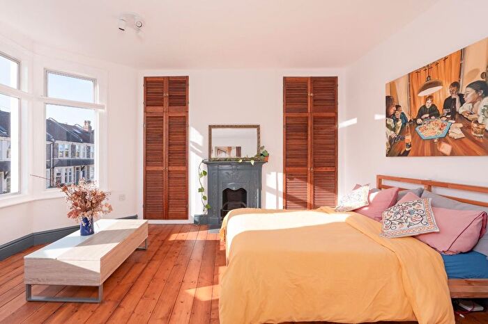3 Bedroom Terraced House For Sale In Beauchamp Road, Bishopston, BS7