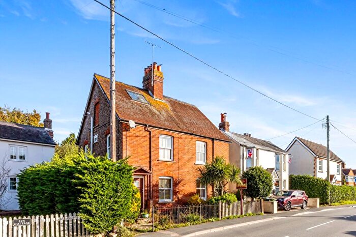2 Bedroom House For Sale In High Street, Partridge Green, RH13