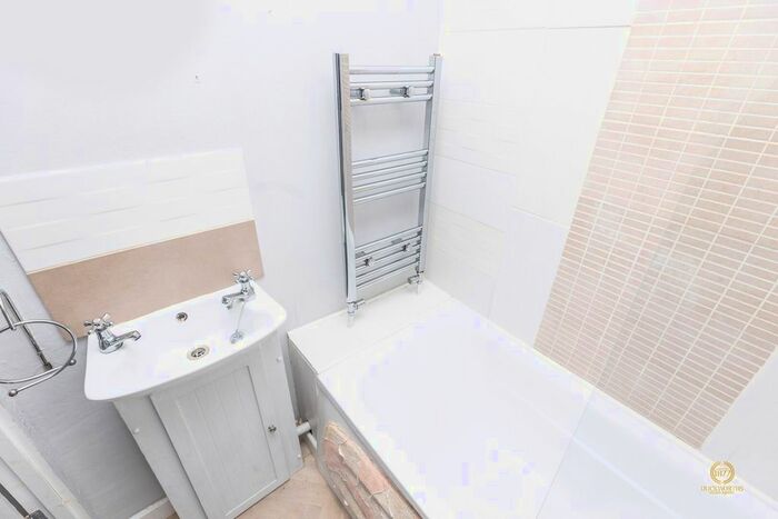 2 Bedroom Cottage For Sale In , Dover Street, Darwen, BB3
