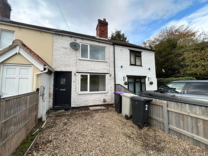 2 Bedroom Cottage To Rent In Lamberts Row, Covenham St. Mary, Louth, LN11