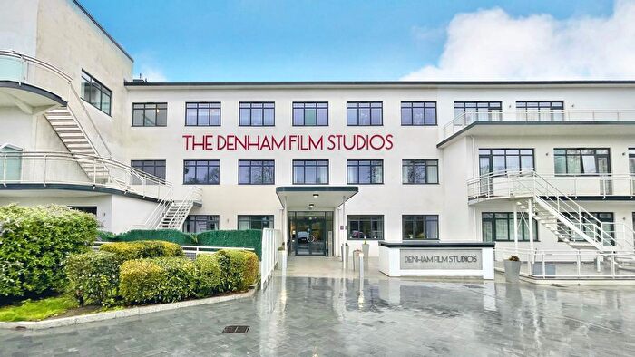 1 Bedroom Flat To Rent In Stanley Kubrick Road, Denham, UB9