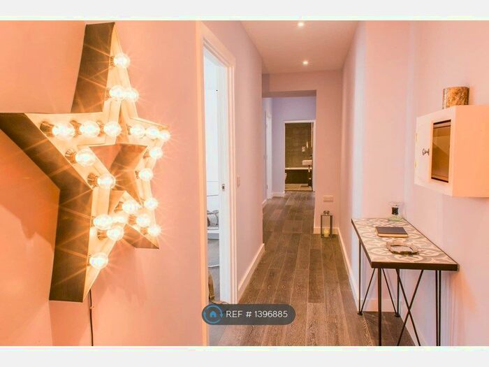 2 Bedroom Flat To Rent In The Old Brewery, Lewes, BN7