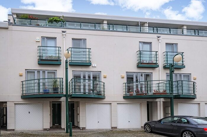 4 Bedroom Town House To Rent In Golden Lane, Brighton, BN1