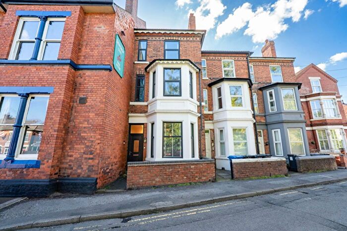 4 Bedroom Terraced House For Sale In Station Street, Ilkeston, DE7