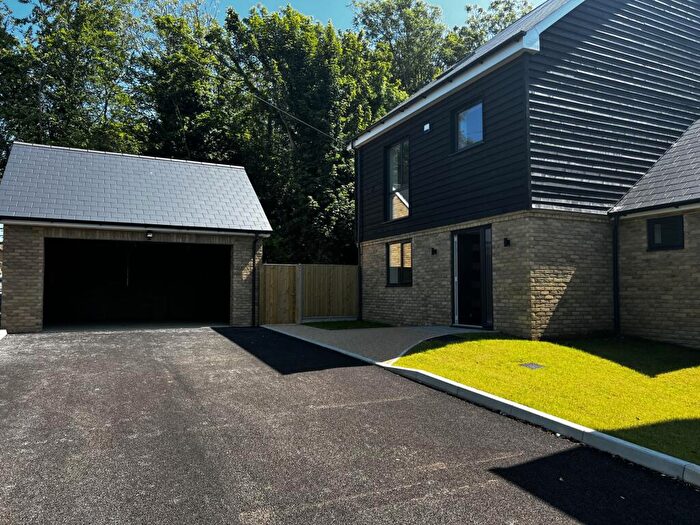 4 Bedroom Detached House To Rent In Station Road, St. Margarets-At-Cliffe, CT15