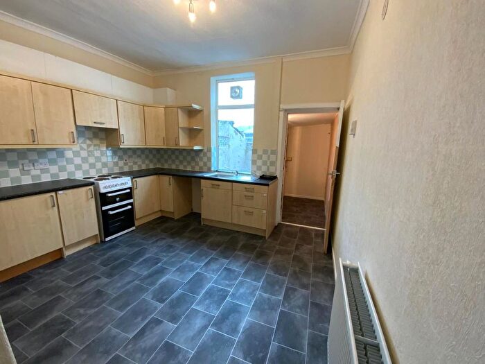 2 Bedroom Terraced House To Rent In Dowson Road, Hyde, SK14