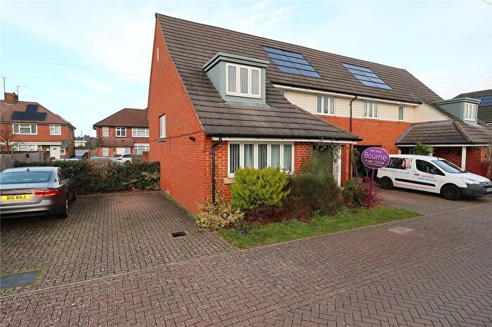 4 Bedroom Semi-Detached House For Sale In Rydens Way, Woking, Surrey, GU22