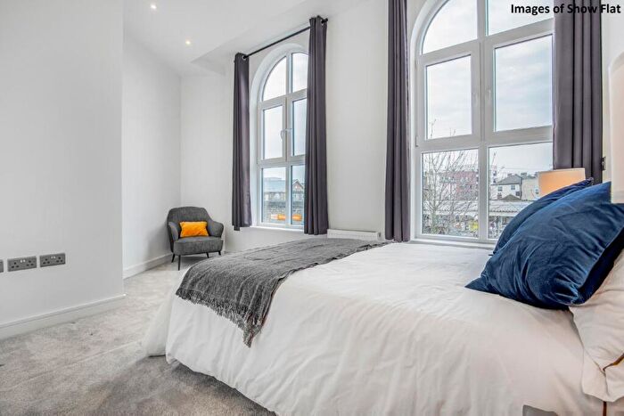 1 Bedroom Flat For Sale In Clifford Road, South Norwood, SE25