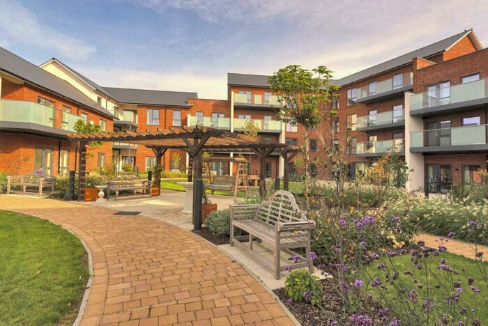 1 Bedroom Apartment For Sale In Plot, The Landings, Kings Hill, ME19