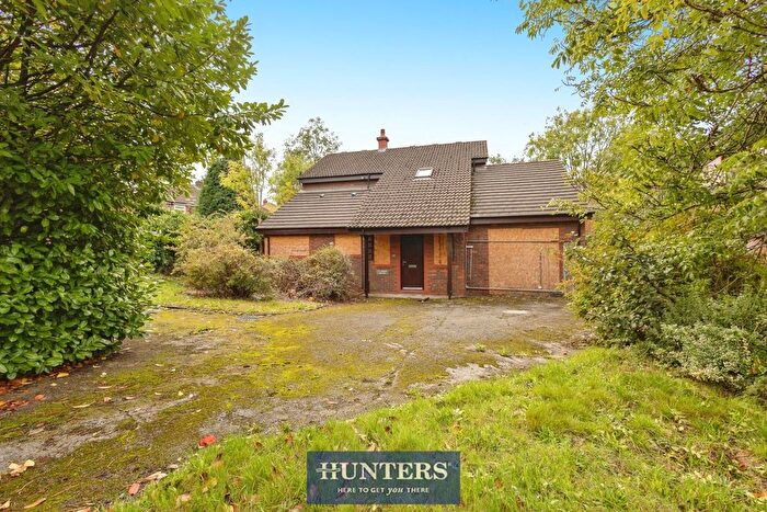 4 Bedroom Property For Sale In Redacre Road, Manchester, M18