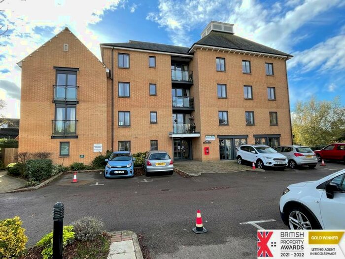 2 Bedroom Flat To Rent In Shortmead Street, Biggleswade, SG18