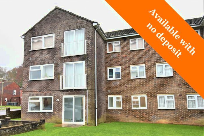 1 Bedroom Flat To Rent In Crombie Close, Waterlooville, PO8