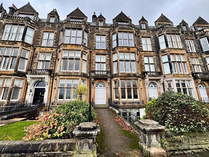 3 Bedroom Flat For Sale In Esplanade, Scarborough, YO11