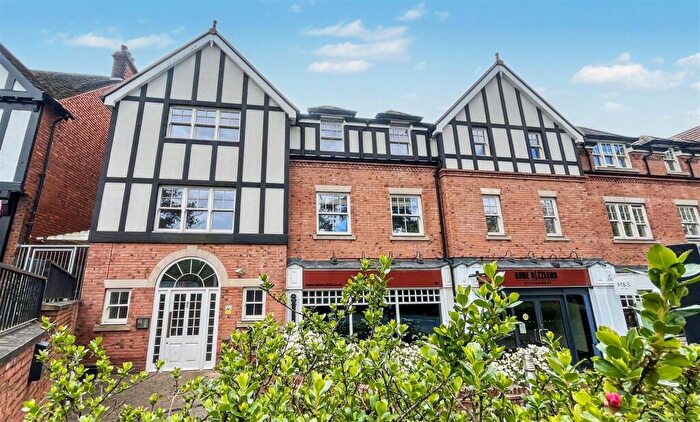 2 Bedroom Apartment For Sale In St. Marys Row, Moseley, B13