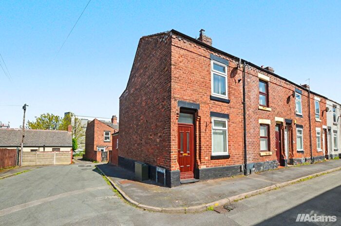 3 Bedroom End Of Terrace House For Sale In Stanley Street, Runcorn, WA7