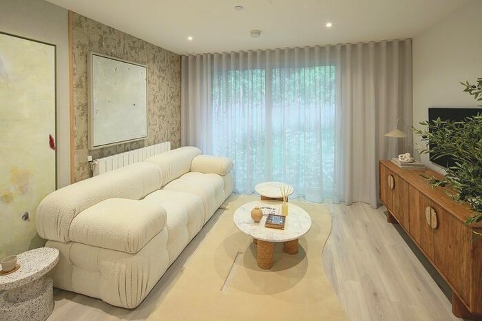 1 Bedroom Flat For Sale In Kidbrooke Village Sales And Marketing Suite, Kidbrooke, Greenwich, SE3
