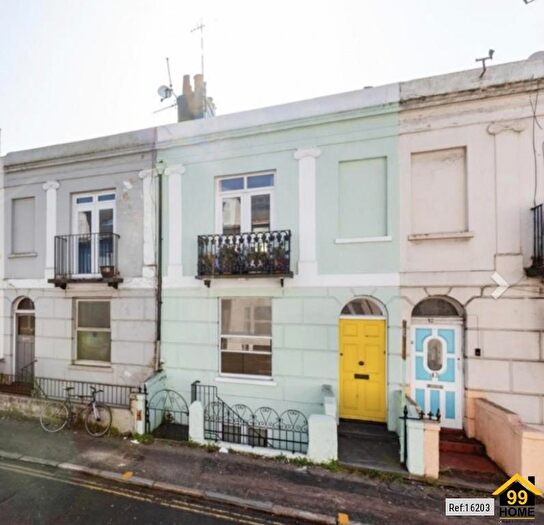 1 Bedroom Flat To Rent In Ground Floor Flat, Brighton, East Sussex, BN1