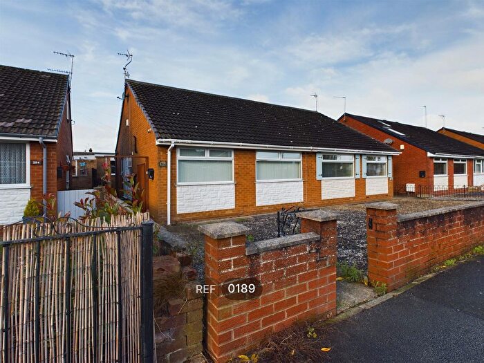 2 Bedroom Semi-Detached Bungalow To Rent In Jendale, Sutton-On-Hull, Hull, HU7