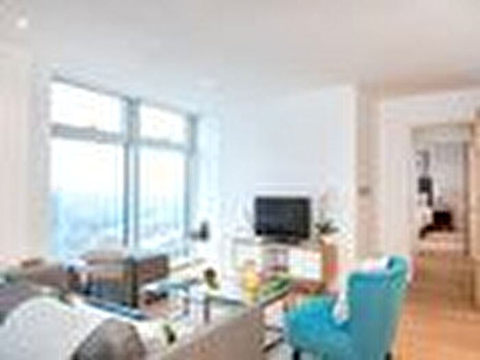 1 Bedroom Flat To Rent In Winston Way, Ilford, IG1