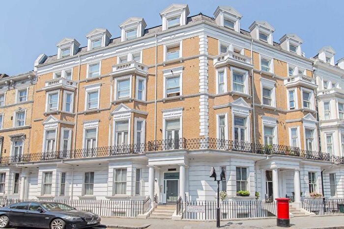 1 Bedroom Flat To Rent In Knaresborough Place, London, SW5