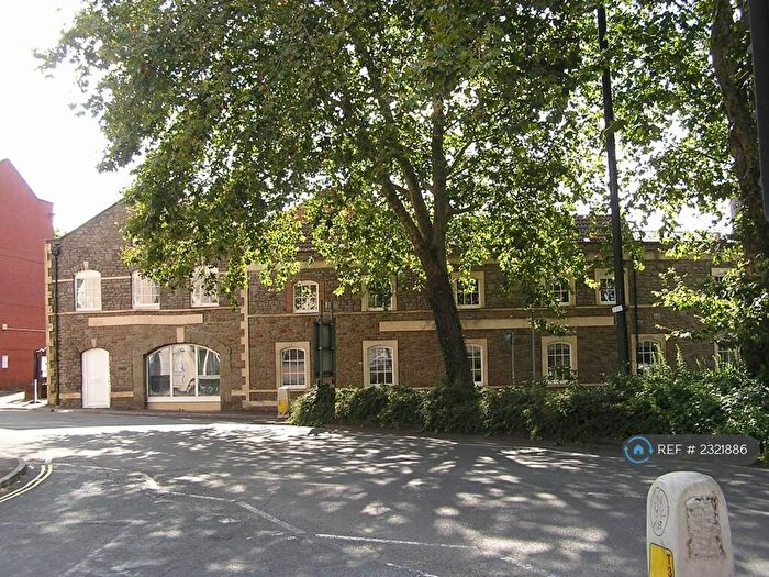 1 Bedroom Flat To Rent In Lawford Street, Bristol, BS2