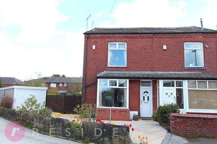 3 Bedroom Semi Detached House For Sale In Buersil Avenue, Buersil, Rochdale, OL16