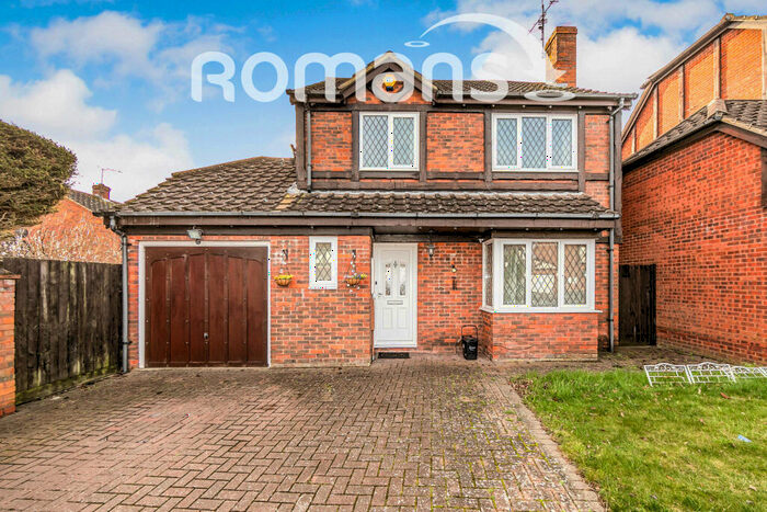 4 Bedroom Detached House To Rent In Tamarind Way, Lower Earley, RG6