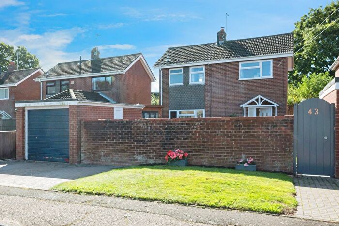 3 Bedroom Detached House For Sale In Jannys Close, Aylsham, Norwich, NR11