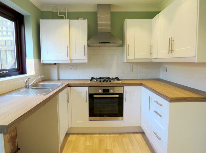 2 Bedroom House To Rent In Ford Close, Ivybridge, PL21