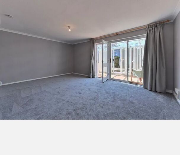 3 Bedroom House To Rent In Queens Crescent, Chippenham, SN14