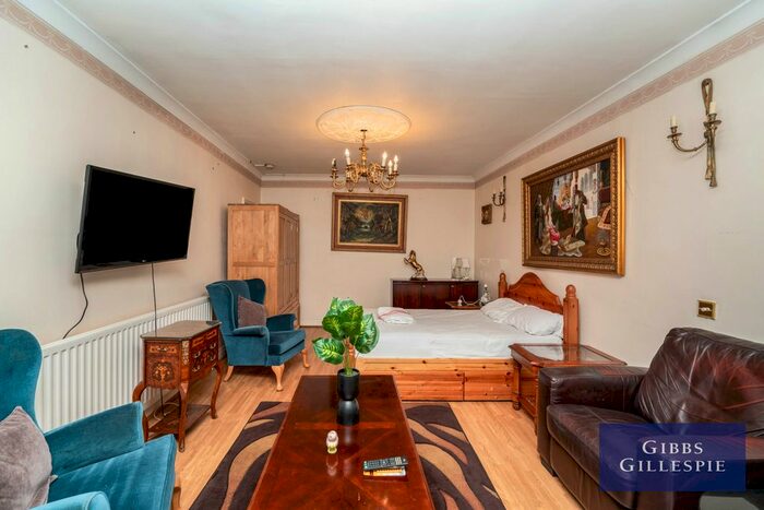 1 Bedroom Flat To Rent In Brunswick Road, Ealing, W5