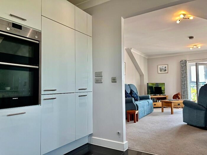 2 Bedroom Retirement Property For Sale In Abercromby House, Millbrook Village, Turnstone Road, Exeter, Devon, EX2