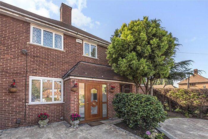 3 Bedroom Semi-Detached House To Rent In William Barefoot Drive, Eltham, London, SE9