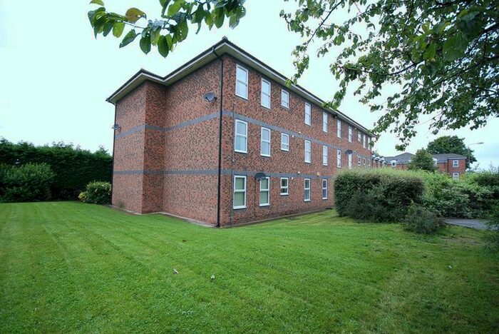 2 Bedroom Flat To Rent In Howden Way, Eastmoor, Wakefield, WF1
