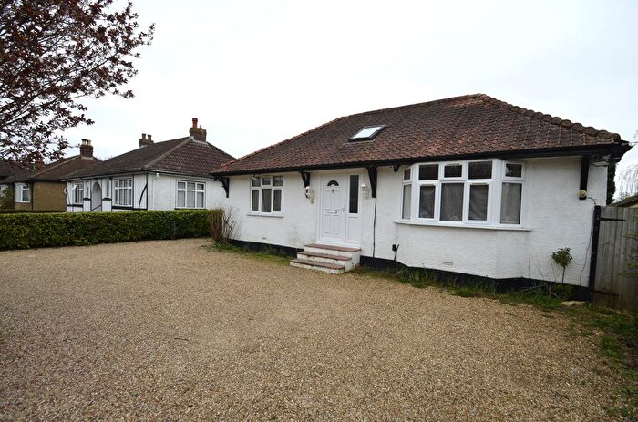 4 Bedroom Detached House To Rent In Coppice Drive, Wraysbury, Staines, TW19