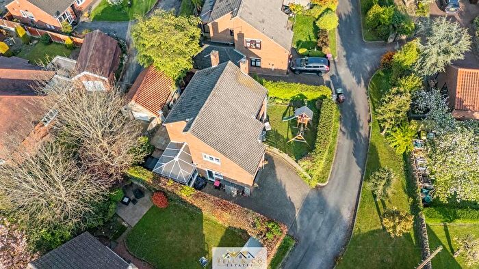 4 Bedroom Detached House For Sale In Beeches Road, Wales, Sheffield, S26