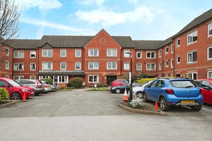 1 Bedroom Flat For Sale In St. Marys Road, Evesham, Worcestershire, WR11